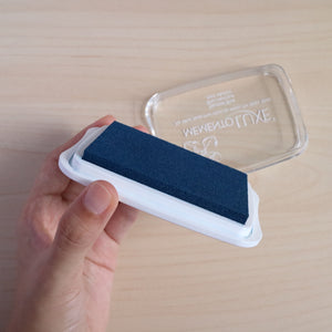Fabric-safe Memento Luxe Ink Pad